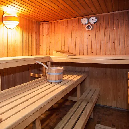 Welcome In - 57-s Mit Balkon, 200 M Von Der Skipiste Entfernt アパート *